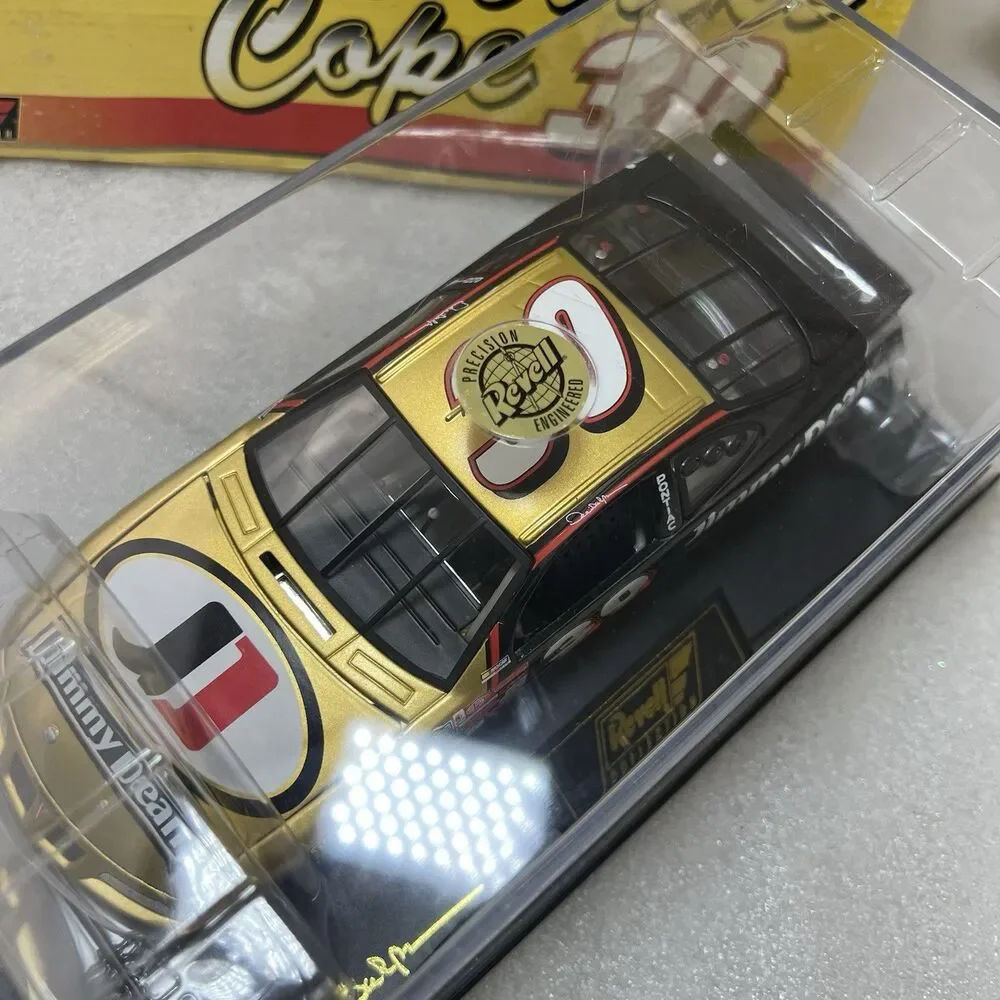 1/24 Revell Nascar #30 Derrick Cope, Jimmy Dean Pontiac - Limited with COA